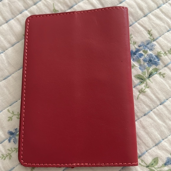NWOT Shvigel leather US Passport holder - Picture 4 of 4